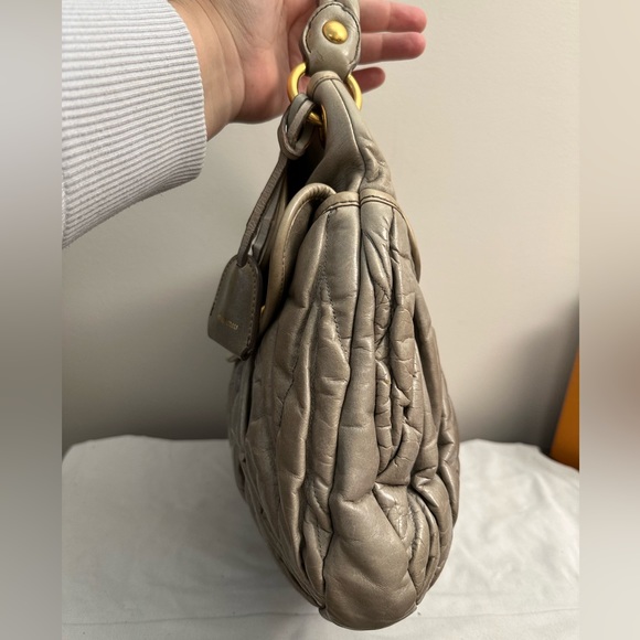 Miu Miu Pleated Leather Tote Bag - Picture 4 of 12